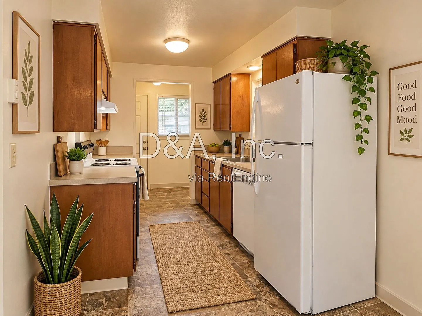 3 bed, 1.0 bath, 1056 sqft, $2,295 — Photo 4
