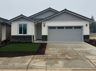 474 W Windsor Ave, Clovis, CA