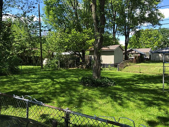4th image of 2174 Ormond Ave