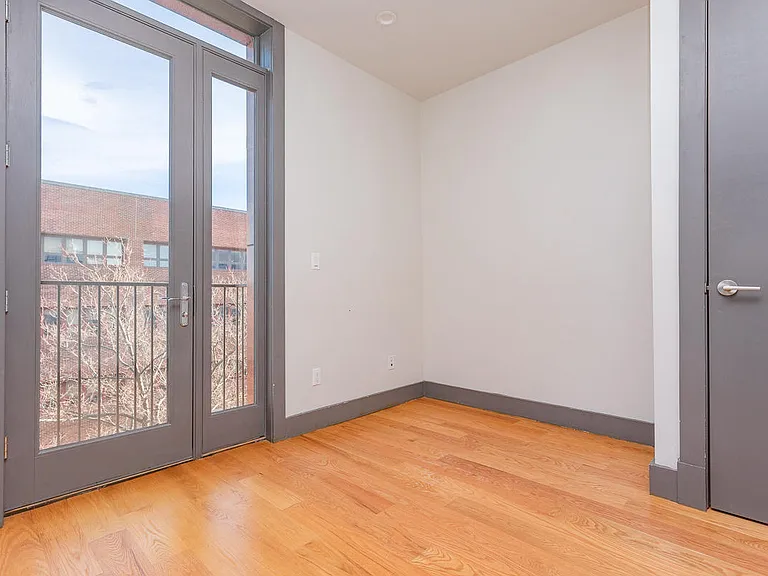 1303 Greene Ave #4C — Photo 9