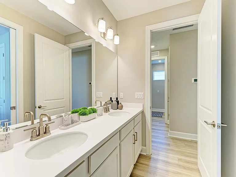 16250 San Donato Pl — Photo 37