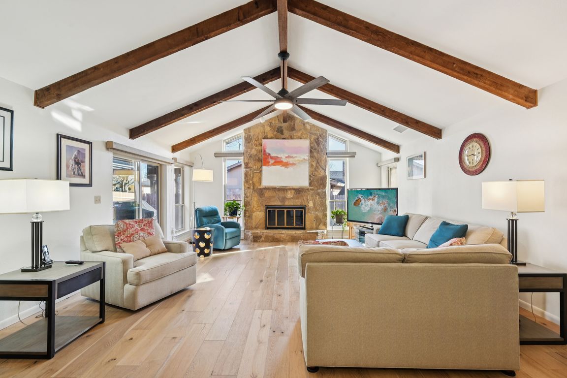 Ridge Dr-S2001-011.jpg