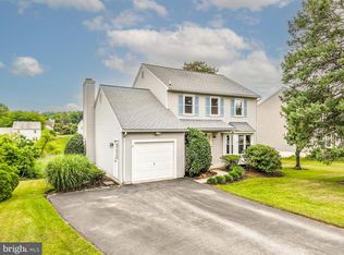 557 Summercroft Dr, Exton, PA 19341