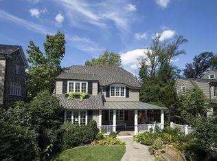 4515 Cathedral Ave NW, Washington, DC