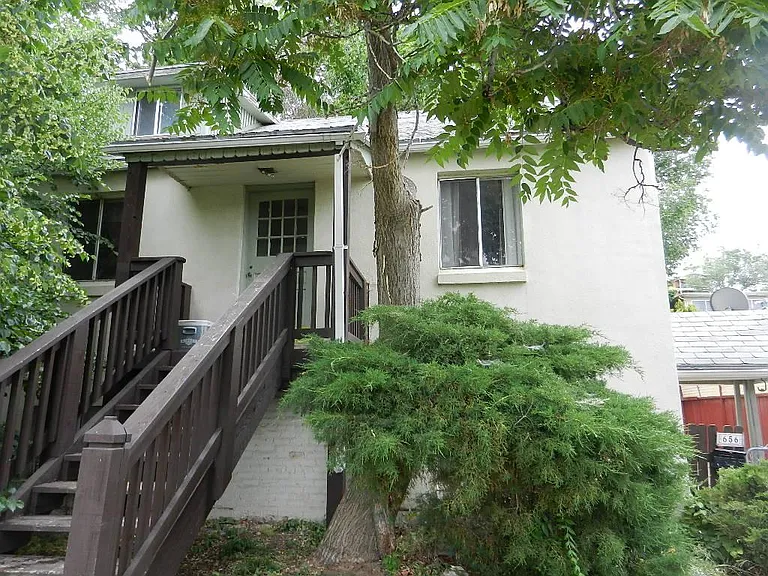 658 N Desoto St #A — Photo 1