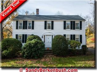 10 Harrison Ave, West Newbury, MA 01985