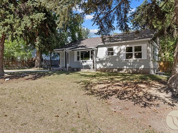 3rd image of 2723 Arvin Rd