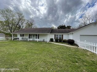 2300 Hogan Ln, Fairdale, KY 40118
