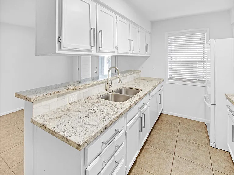 1500 Sandy Springs Rd #69 — Photo 3