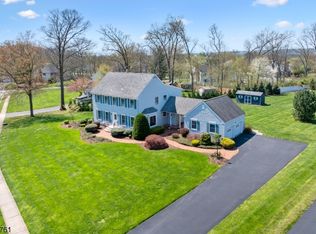 4 Walnut Grove Rd, Hillsborough, NJ 08844