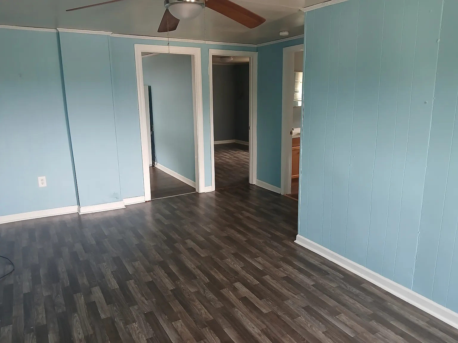 1007 S McKay Ave — Photo 3