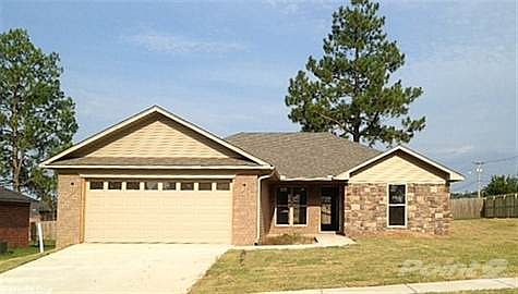2nd image of 2355 Linda Dr