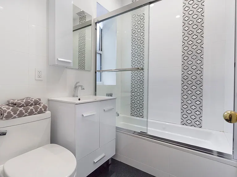 4711 13th Ave #2 — Photo 9