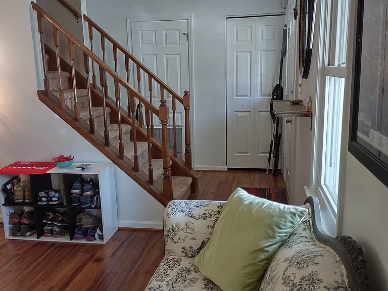 This photo has not been altered in any way: no edits or filters have been applied to try to deceive the viewer by having the room appear larger or brighter than it actually is.
