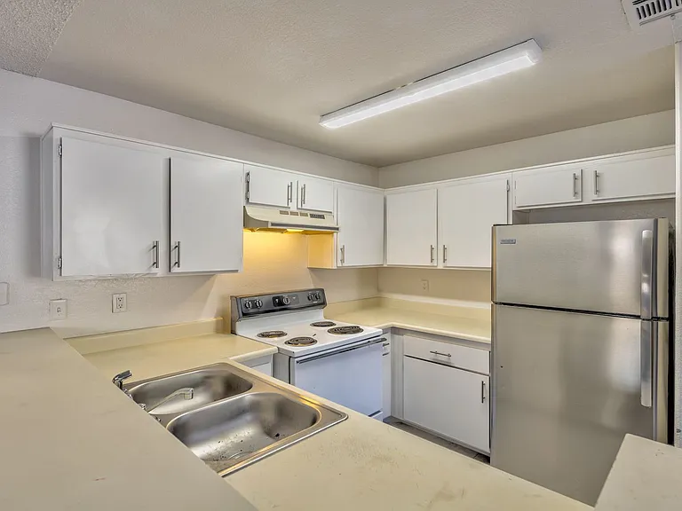 2977 Juniper Hills Blvd #104 — Photo 4