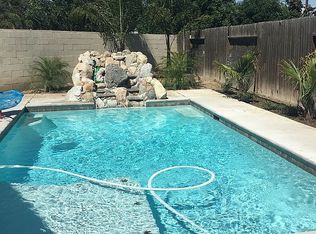 406 Dagenham Ct, Bakersfield, CA 93307