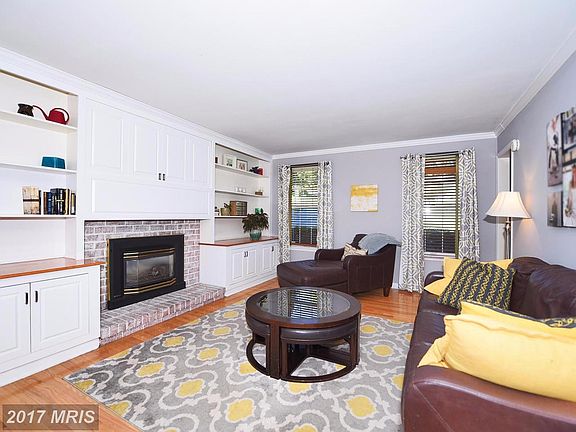 4th image of 205 Briarcliff Ln