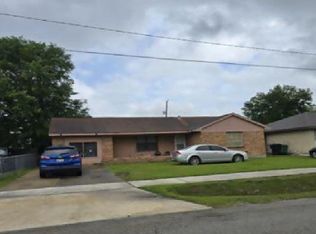 147 Victoria Dr, Houston, TX 77022