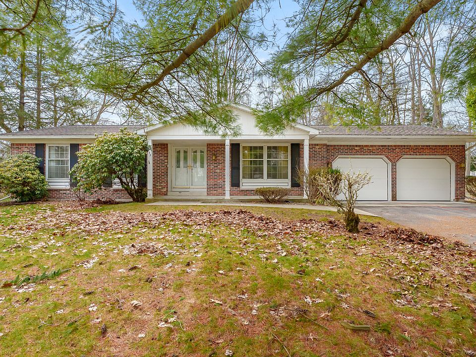 1st image of 133 Buckley Ln