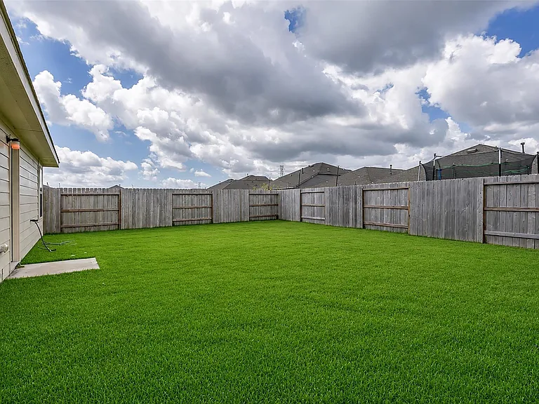 9815 Bellwick Hollow Ct — Photo 22