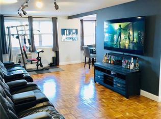377 N Broadway APT 220, Yonkers, NY 10701