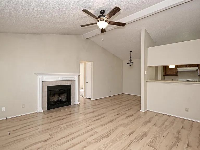 511 Cutty Trl #A — Photo 7