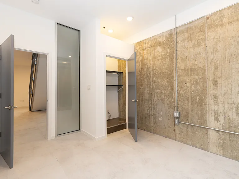 1520 N Marshall St #1 — Photo 18