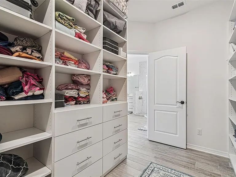 2615 Pinyonpine Ln — Photo 31