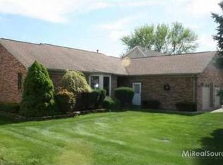 7355 Flamingo Rd, Algonac, MI 48001