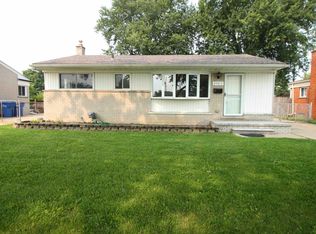 25817 Marilyn Ave, Warren, MI 48089