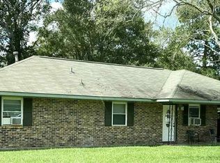 1515 Sunset Dr, Denham Springs, LA 70726