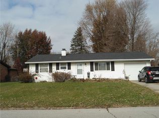 1006 Valley Dr, Crawfordsville, IN