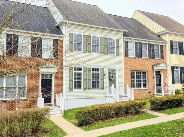 214 Sagamore Hl, Mount Joy, PA 17552