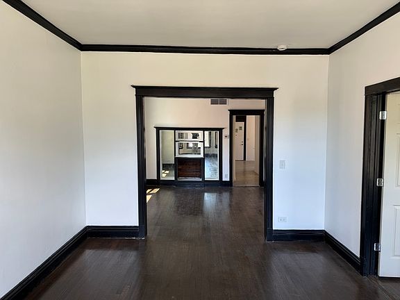 4th image of 6522 S Paulina St Unit 2