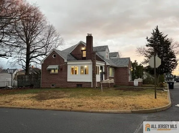 18 Fountain St, East Brunswick, NJ