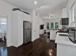 2642 N Marshfield Ave #2F, Chicago, IL 60614