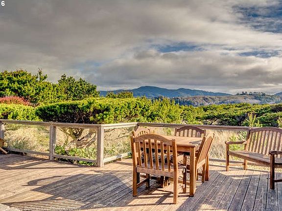 5th image of 313 Salishan Dr E