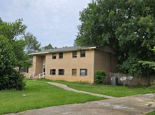 1638 Denton Rd, Dothan, AL 36303