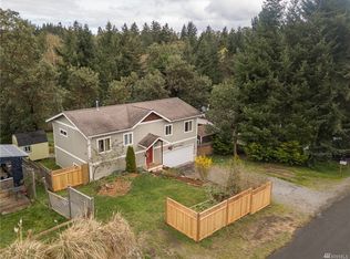 7624 SW 257th St, Vashon, WA 98070