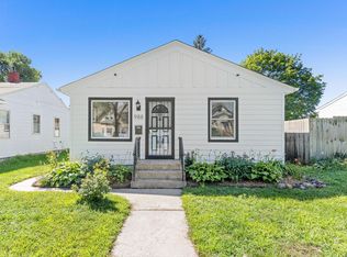 988 Hubbard Ave, Saint Paul, MN 55104