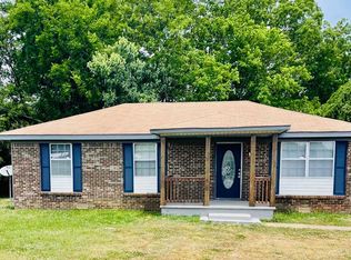 5204 Grizzard Rd NW, Huntsville, AL 35810