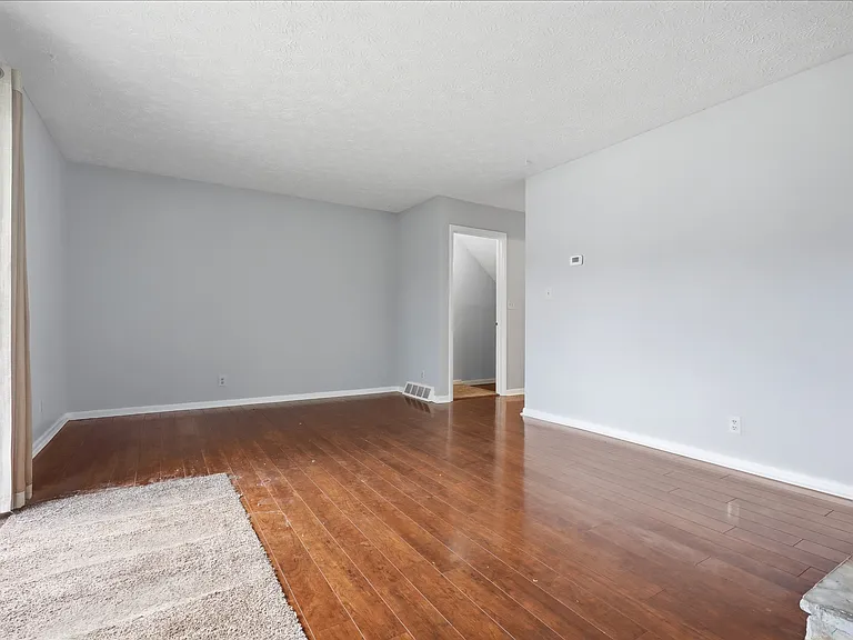 1326 Aarons Way #27 — Photo 36