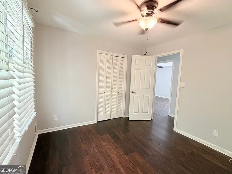 295 Redwood Dr SW — Photo 17