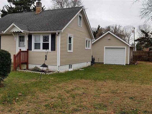 3rd image of 16 Ellery Rd