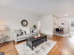 202 N George Mason Dr APT 2, Arlington, VA 22203