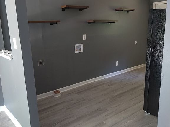 Washer dryer connections