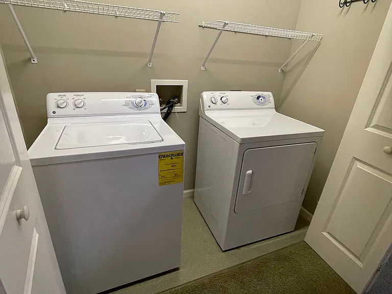 2100 Cherry Hill Dr #101 — Photo 11