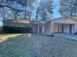 112 Medina Dr, Texarkana, TX 75503