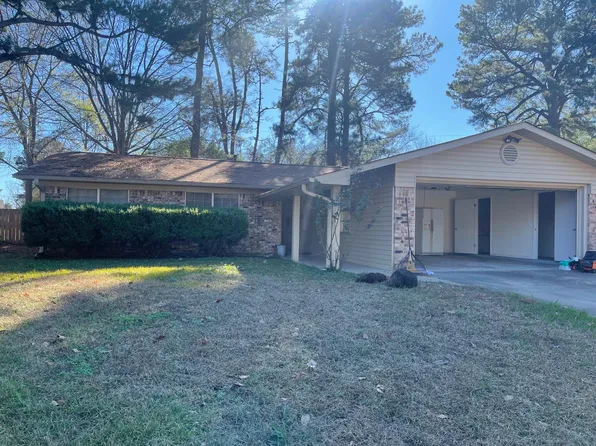 112 Medina Dr, Texarkana, TX 75503
