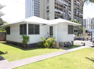 1556 Pensacola St, Honolulu, HI 96822